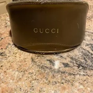 Stylish Oversized Polorized Gucci Sunglasses , Brown gold hardware, with case Gucci | Accessories | Stylish Oversized Polorized Gucci  main image 4